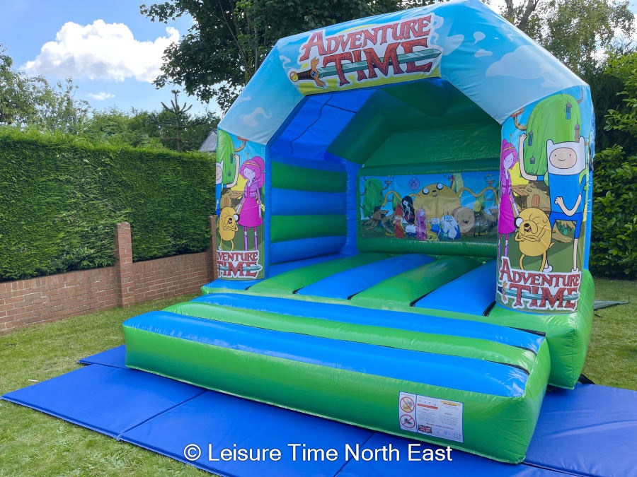bouncy castle and soft play hire