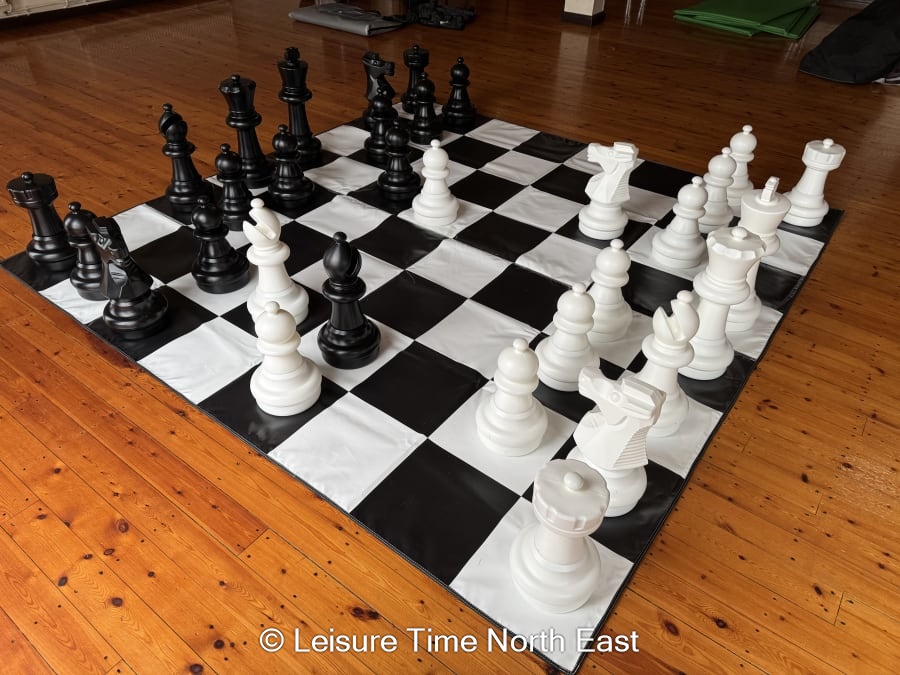 Garden Games - 8ft x 8ft Giant Chess Set - Bouncy Castle, Inflatable ...